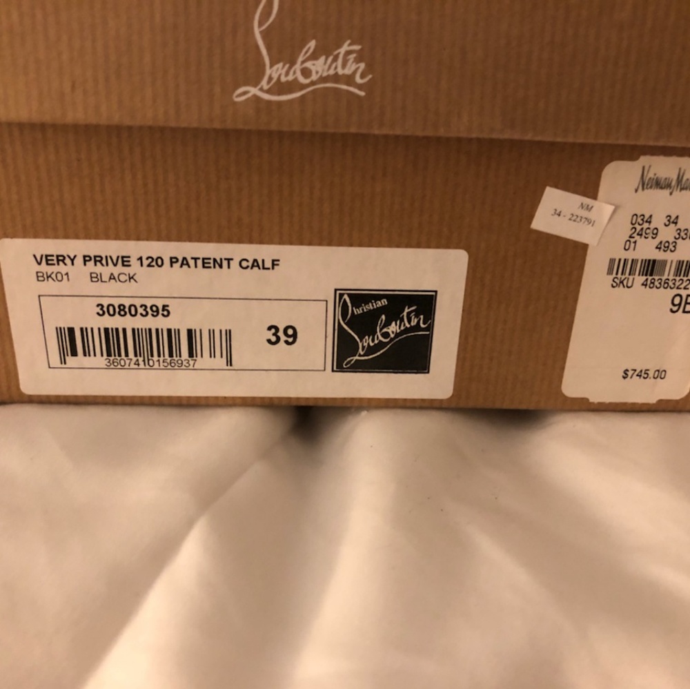 Christian Louboutin heels - Picture 1 of 3